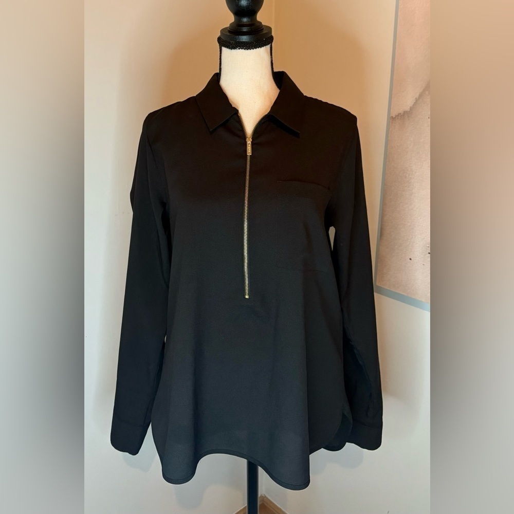 Calvin Klein Long Sleeve Blouse w/ Zipper Front and Roll up Sleeves Black Small